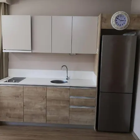 Spacious Flat 2min From The Beach!, Cinarcik/yalova