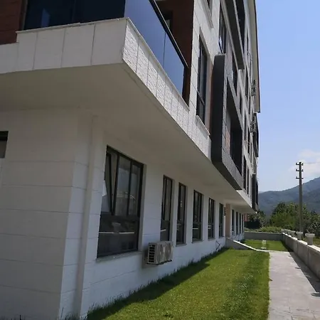 Spacious Flat 2min From The Beach!, Cinarcik/yalova Çınarcık