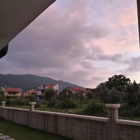 Spacious Flat 2min From The Beach!, Cinarcik/yalova شقة Çınarcık