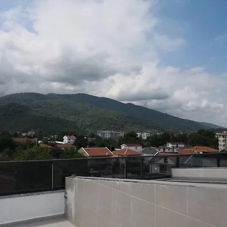 Spacious Flat 2min From The Beach!, Cinarcik/yalova